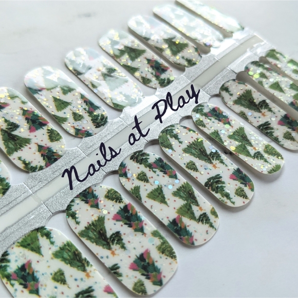 5 for $15 Nail Wraps- Balsam Sparkle - Picture 1 of 3